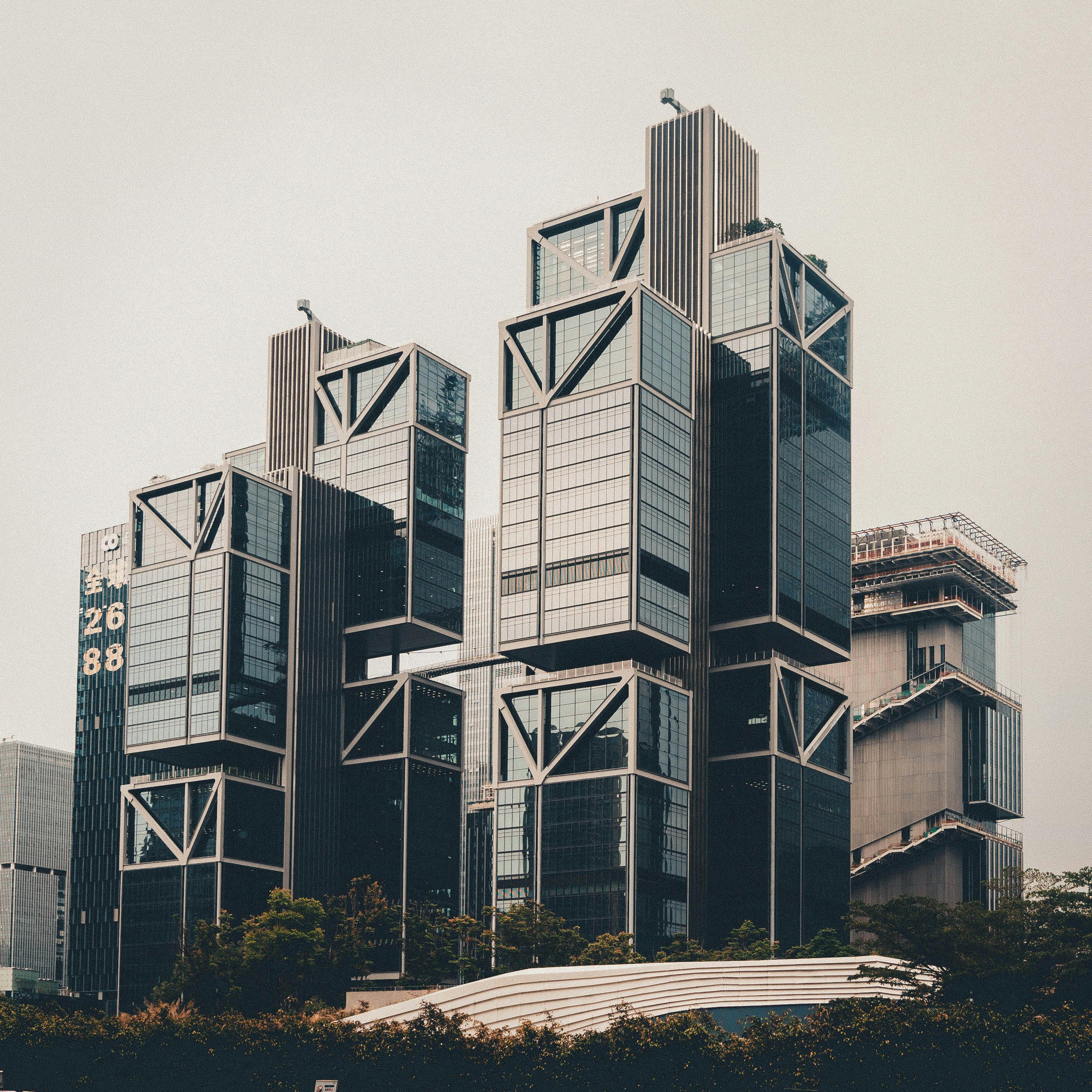 Enterprise Management System for InnovateLab